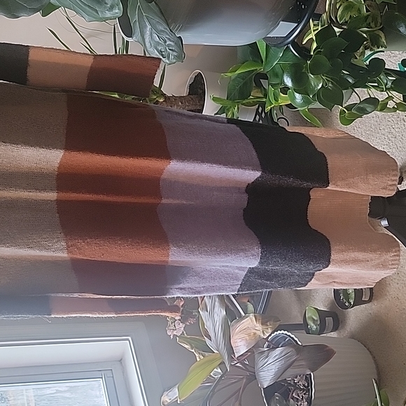 Long Cardigan Sweaters - Picture 7 of 9